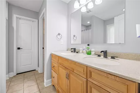 141 Meadow Creek Court Ct, Commerce, GA 30530 photo 16