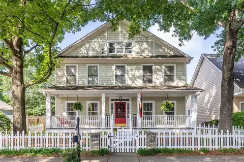 2092 Wood Trl NW, Atlanta, GA 30318