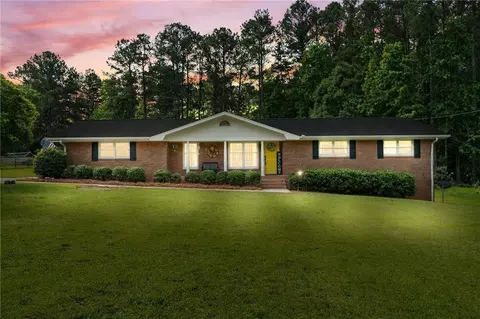 8070 Johnson Rd, Palmetto, GA 30268