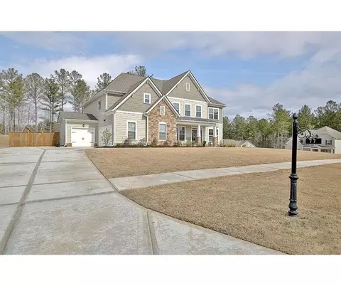 77 Sunflower Dr, Newnan, GA 30263