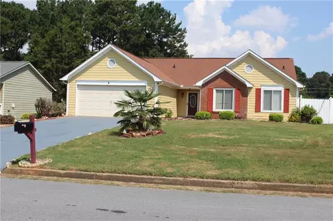 5574 Mccrossin Cir, Lithonia, GA 30038