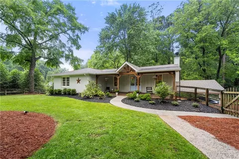 2020 New Kemp Rd, Marietta, GA 30066