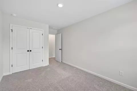 Bedroom - 31 Benscot Dr, Austell, GA 30106 photo 8 of 10