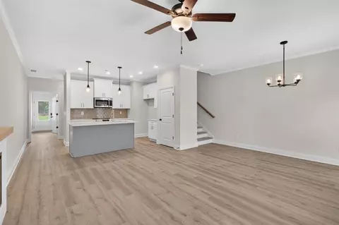 Living - 31 Benscot Dr, Austell, GA 30106 photo 7 of 9