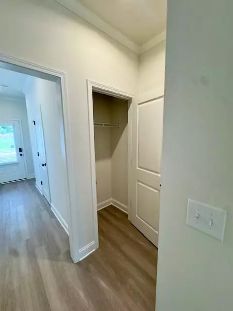Entry Way - 31 Benscot Dr, Austell, GA 30106 photo 2 of 14