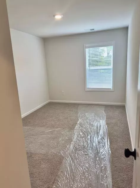 Bedroom - 31 Benscot Dr, Austell, GA 30106 photo 3 of 10