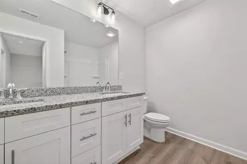 Bath - 31 Benscot Dr, Austell, GA 30106 photo 6 of 7