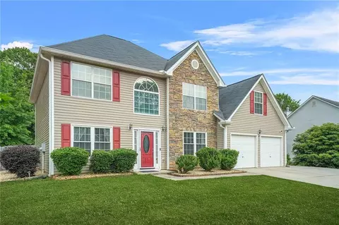 Exterior - 60 Heaton Dr, Covington, GA 30016 photo 3 of 9