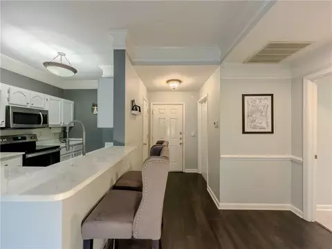 2700 Pine Tree Rd NE #1013, Atlanta, GA 30324
