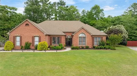425 Starfire Ct, Suwanee, GA 30024