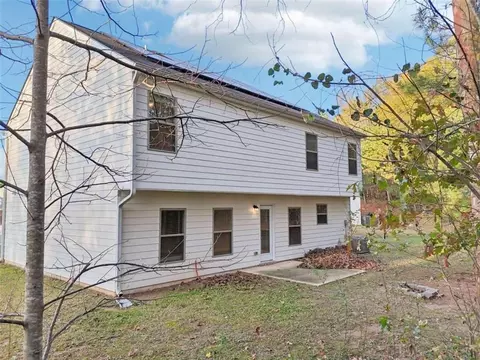 Exterior - 382 Daffodil Dr, Temple, GA 30179 photo 6 of 11