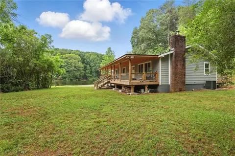 1935 Sam Bell Rd, Clarkesville, GA 30523