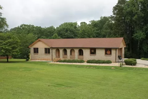 5513 N Richland Creek Rd, Buford, GA 30518