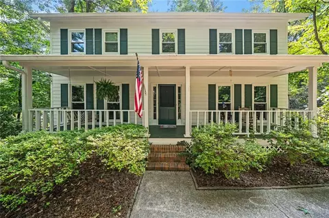 6360 Lakeview Ter, Douglasville, GA 30135