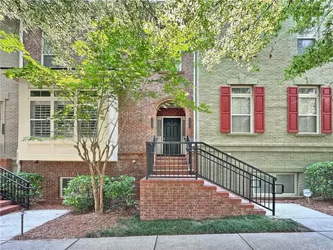 2766 Wander Ln, Alpharetta, GA 30022