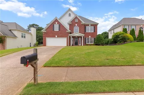 290 Bluff Oak Dr, Roswell, GA 30076