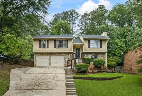 735 Waterbrook Ter, Roswell, GA 30076