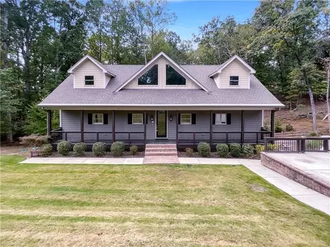 5972 Warpath Rd, Flowery Branch, GA 30542