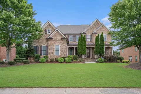 1241 Edgebrook Ln, Snellville, GA 30078