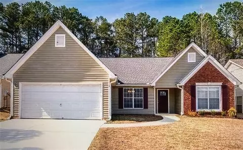 2350 Laurel Pointe Ln, Lawrenceville, GA 30043