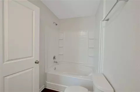 Bath - 10814 Wheeler Trce, Hampton, GA 30228 photo 2 of 2