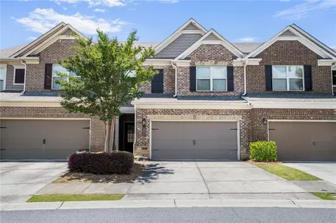 11686 Davenport Ln, Alpharetta, GA 30005