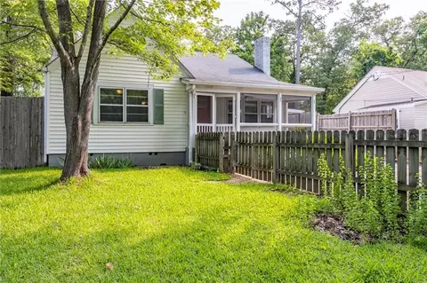 726 Charlton St NW, Rome, GA 30165