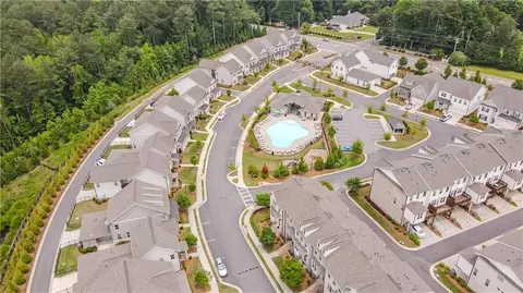 View/Area - 3195 Bartee Walk, Suwanee, GA 30024 photo 4 of 7