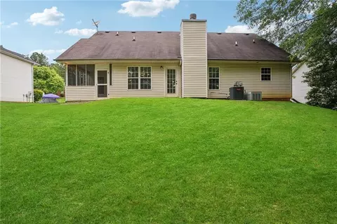 Exterior - 605 Pebble Blvd, Covington, GA 30016 photo 5 of 10