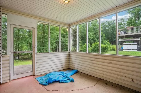 Exterior - 605 Pebble Blvd, Covington, GA 30016 photo 2 of 10