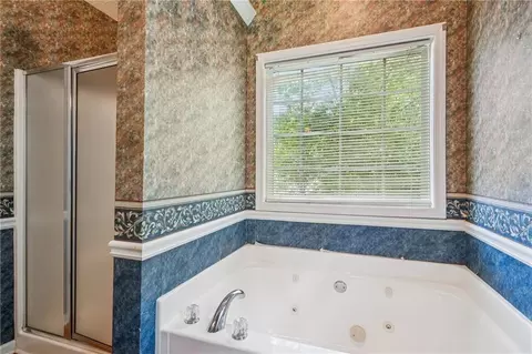 Bath - 605 Pebble Blvd, Covington, GA 30016 photo 2 of 4