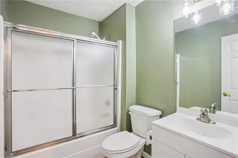 Bath - 605 Pebble Blvd, Covington, GA 30016 photo 3 of 4