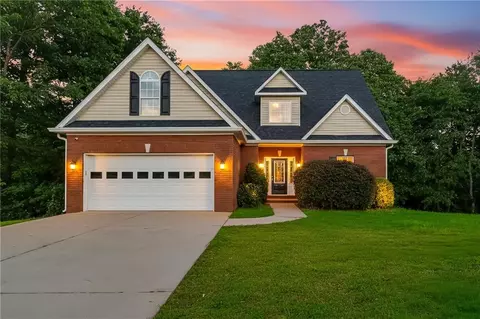 4392 Mount Vernon Rd, Gainesville, GA 30506