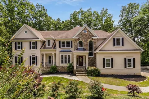 912 Chipley Ct, Marietta, GA 30062