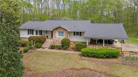 4286 Pool Rd, Winston, GA 30187