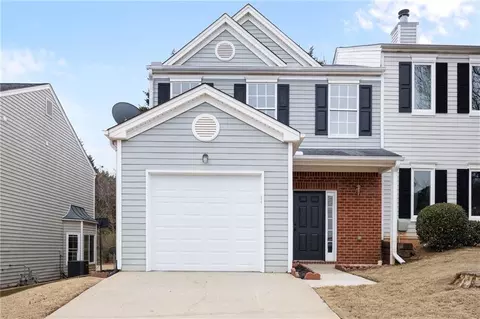 132 Timber Mist Ln, Lawrenceville, GA 30045