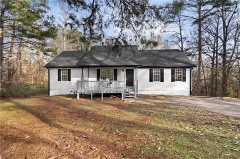 Exterior - 247 Mandy Ct, Mcdonough, GA 30252 photo 5 of 8