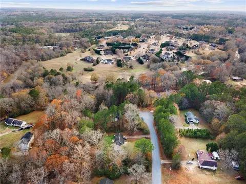 View/Area - 247 Mandy Ct, Mcdonough, GA 30252 photo 2 of 5