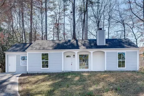 2216 Marbut Farms Trce, Lithonia, GA 30058