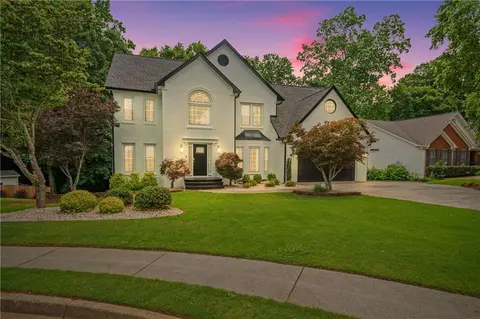 340 Chandler Ct, Sugar Hill, GA 30518