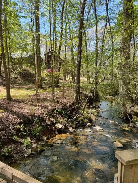 5657 Stephens Rd, Oakwood, GA 30566