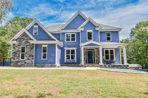 41 Two Run Trce NW, Cartersville, GA 30120