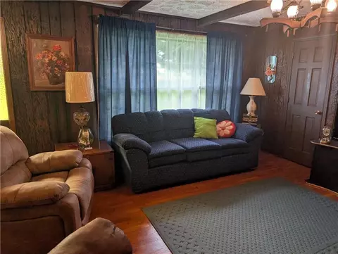 Living - 310 Richards St, Calhoun, GA 30701 photo 1 of 1