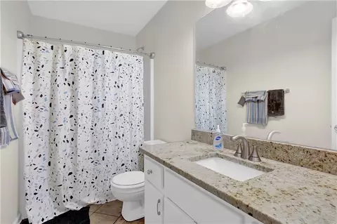 Bath - 4180 Gables Pl, Buford, GA 30519 photo 1 of 4
