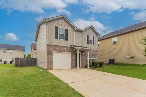 12039 Quail Dr, Hampton, GA 30228 photo 2