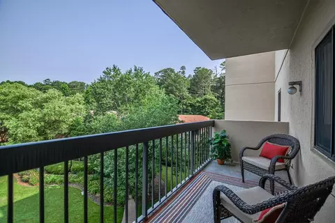 1800 Clairmont Lk #413, Decatur, GA 30033