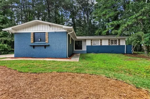 4756 Fellsridge Dr, Stone Mountain, GA 30083