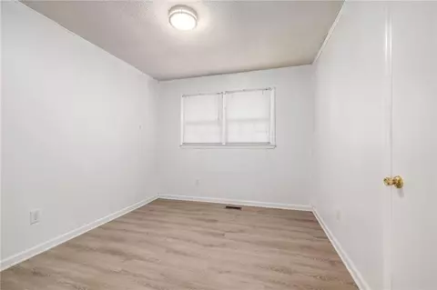 Bedroom - 237 Brookside St, Cornelia, GA 30531 photo 6 of 6