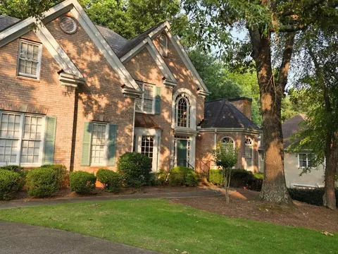 Exterior - 365 Falling Creek Bnd, Duluth, GA 30097 photo 2 of 8