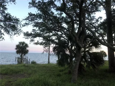 View/Area - 3077 Hwy 98 E, Carrabelle, FL 32322 photo 1 of 3
